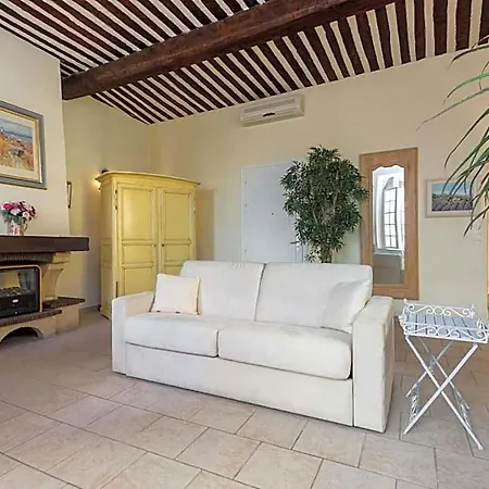 Apartman Very Charming On Port In A Short Walk To Palais With Aircon And Internet 411